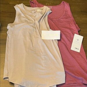 Athleta Women's 2  Tank Tops new